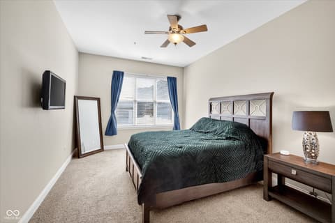 Photo of 355 E Ohio Street, Indianapolis, IN