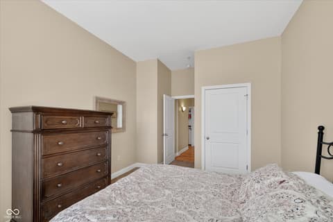 Photo of 355 E Ohio Street, Indianapolis, IN