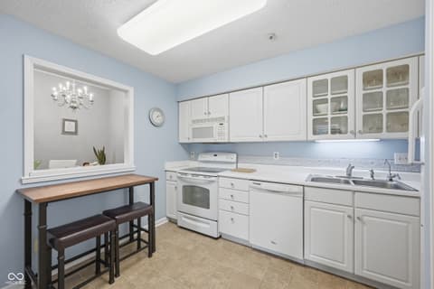 Photo of 7601 Newport Bay Drive, Indianapolis, IN