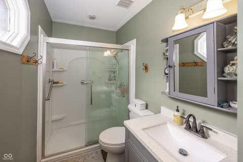 Primary bathroom at 3901 N 350 W, Lebanon, IN