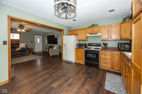 Kitchen at 3901 N 350 W, Lebanon, IN