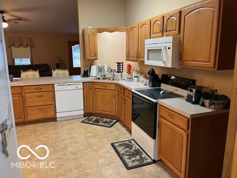 Kitchen at 1010 Louise Court, Seymour, IN