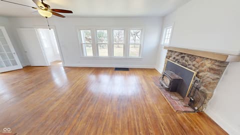 Photo of 749 S River Road, Covington, IN