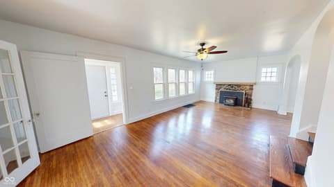 Photo of 749 S River Road, Covington, IN