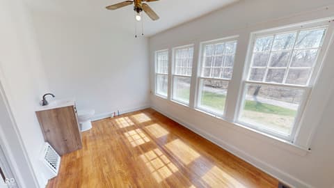 Photo of 749 S River Road, Covington, IN