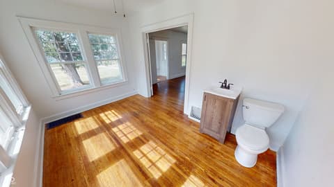 Photo of 749 S River Road, Covington, IN