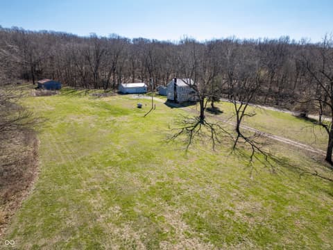 Photo of 749 S River Road, Covington, IN