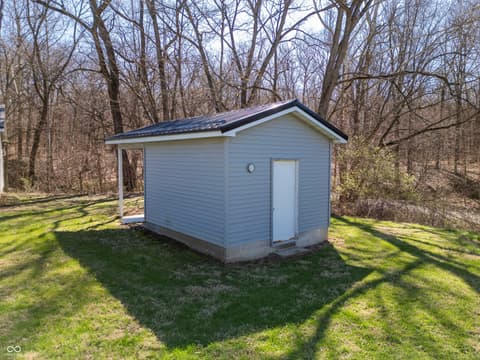 Photo of 749 S River Road, Covington, IN