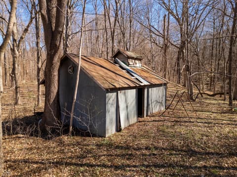 Photo of 749 S River Road, Covington, IN