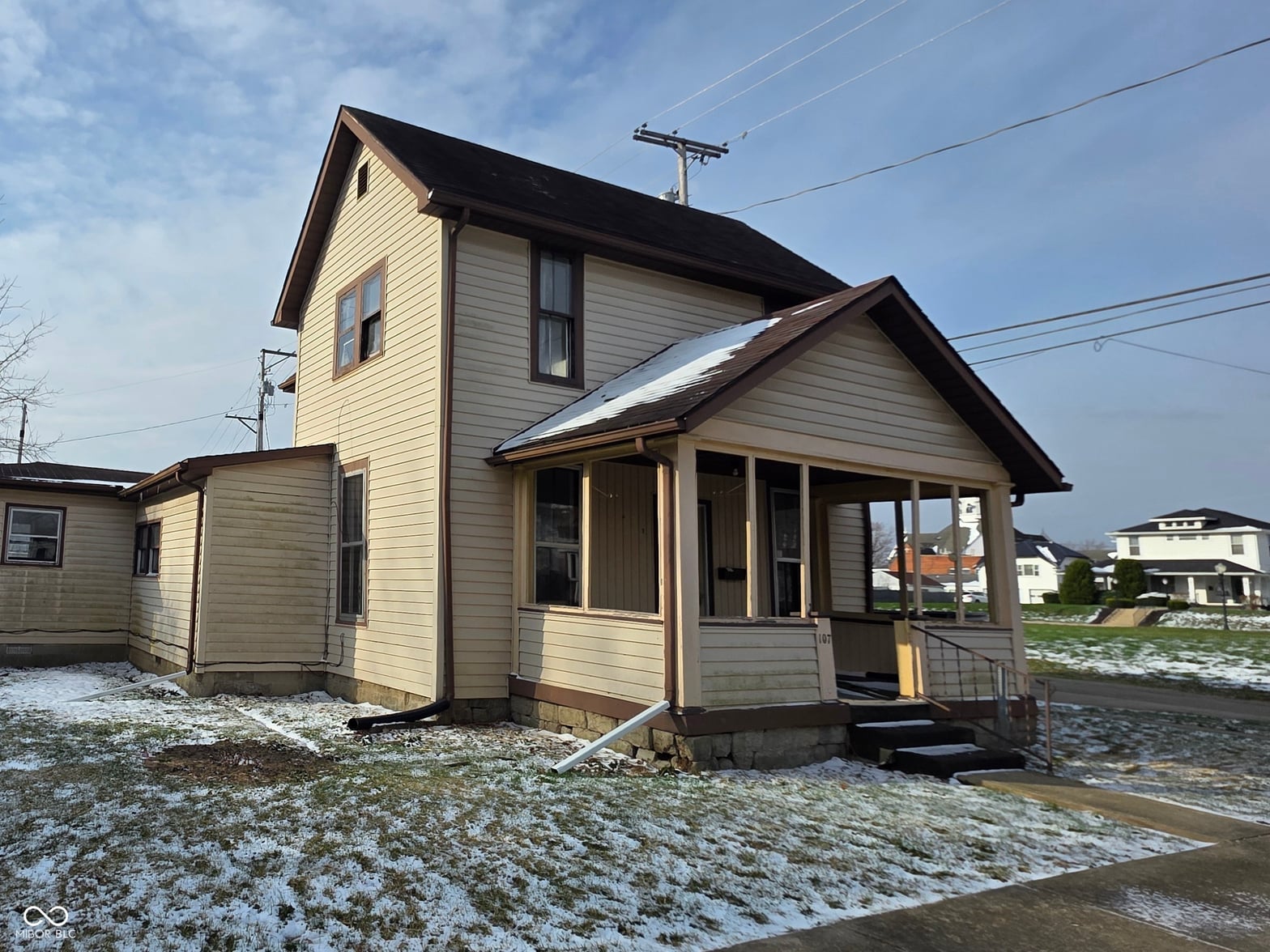 Photo of 107 E Garfield Street, Alexandria, IN