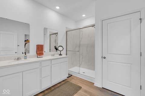Photo of 1114 Winterfield Boulevard, Franklin, IN