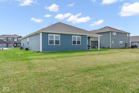Photo of 1114 Winterfield Boulevard, Franklin, IN