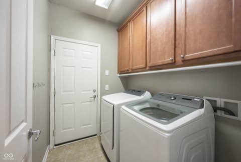 Photo of 16002 Marsala Drive, Fishers, IN