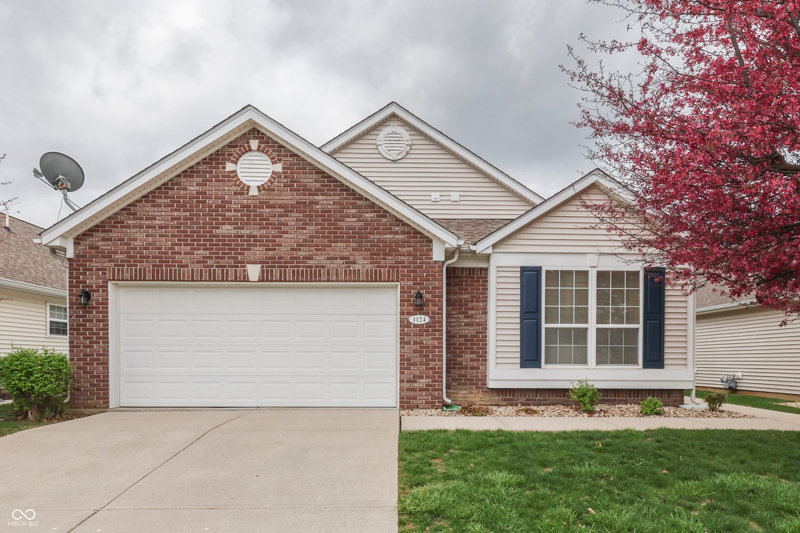 Front exterior at 1124 Lincoln Park East Drive, Greenwood, IN