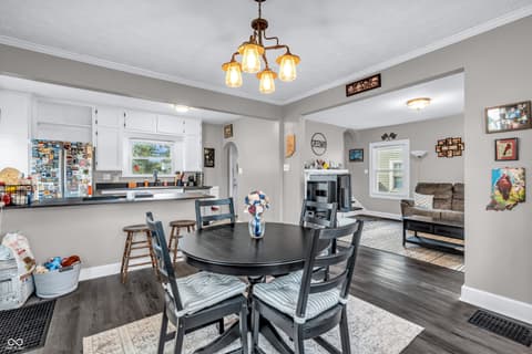 Photo of 5210 Crawfordsville Road, Indianapolis, IN