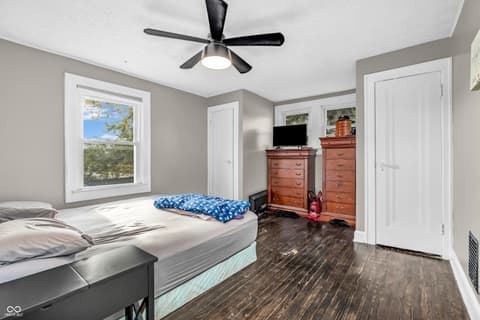 Photo of 5210 Crawfordsville Road, Indianapolis, IN