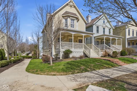 2035 Rhettsbury Street