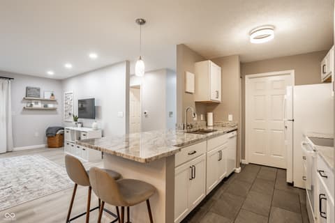 Photo of 8224 Glenwillow Lane, Indianapolis, IN