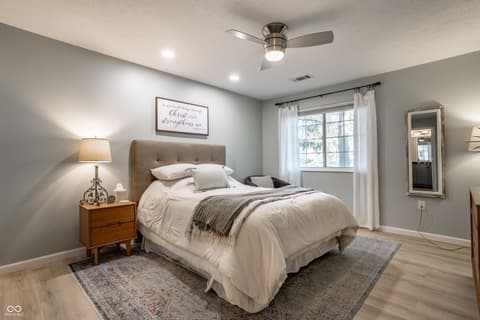 Photo of 8224 Glenwillow Lane, Indianapolis, IN