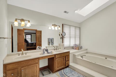 Photo of 9012 Nautical Watch Drive, Indianapolis, IN