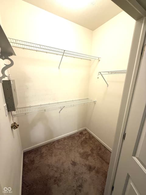 Photo of 6981 Park Square Drive, Avon, IN