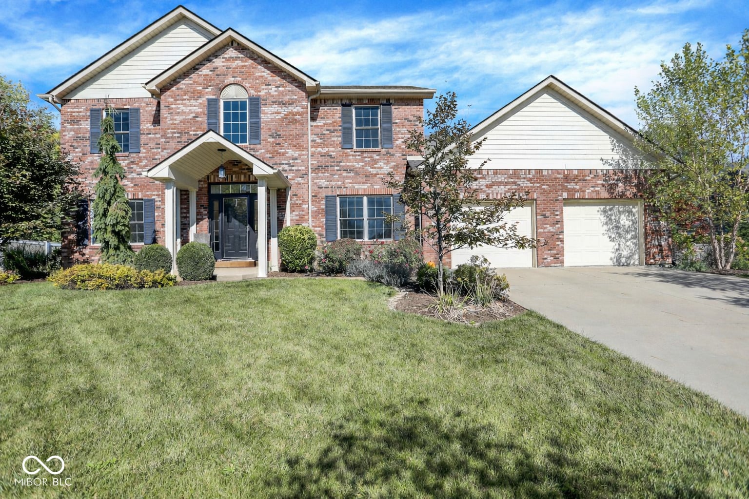 Photo of 224 W Stoney Trail, Greenfield, IN
