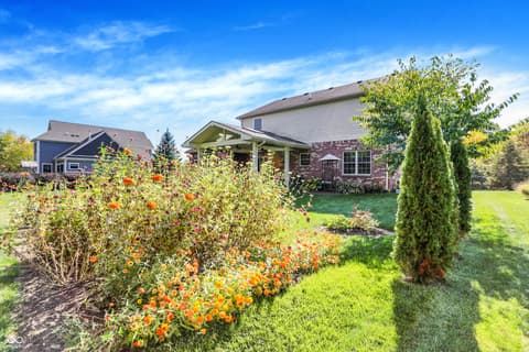 Photo of 224 W Stoney Trail, Greenfield, IN