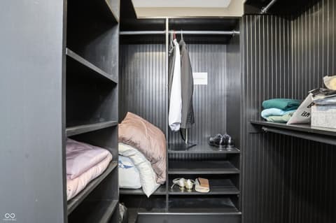 Walk In Closets — 7507 Choate Court, Indianapolis, IN