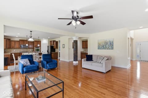 Photo of 10263 Normandy Way, Fishers, IN