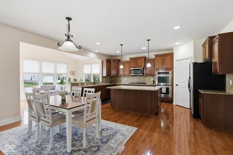 Photo of 10263 Normandy Way, Fishers, IN