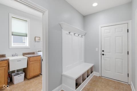 Photo of 10263 Normandy Way, Fishers, IN