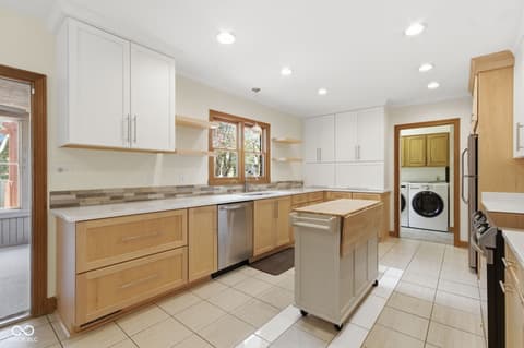 Photo of 10513 Shafer Circle, Carmel, IN