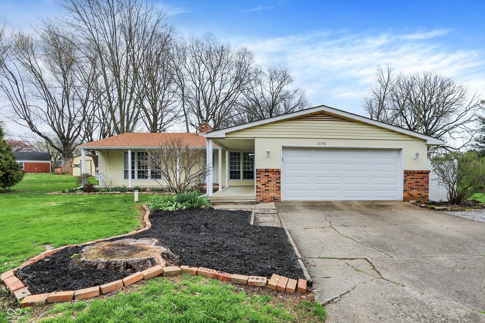 Photo of 1578 Edgehill Road, Shelbyville, IN