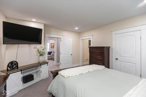 Photo of 1029 W 35th Street, Indianapolis, IN