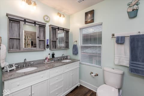 Photo of 1029 W 35th Street, Indianapolis, IN