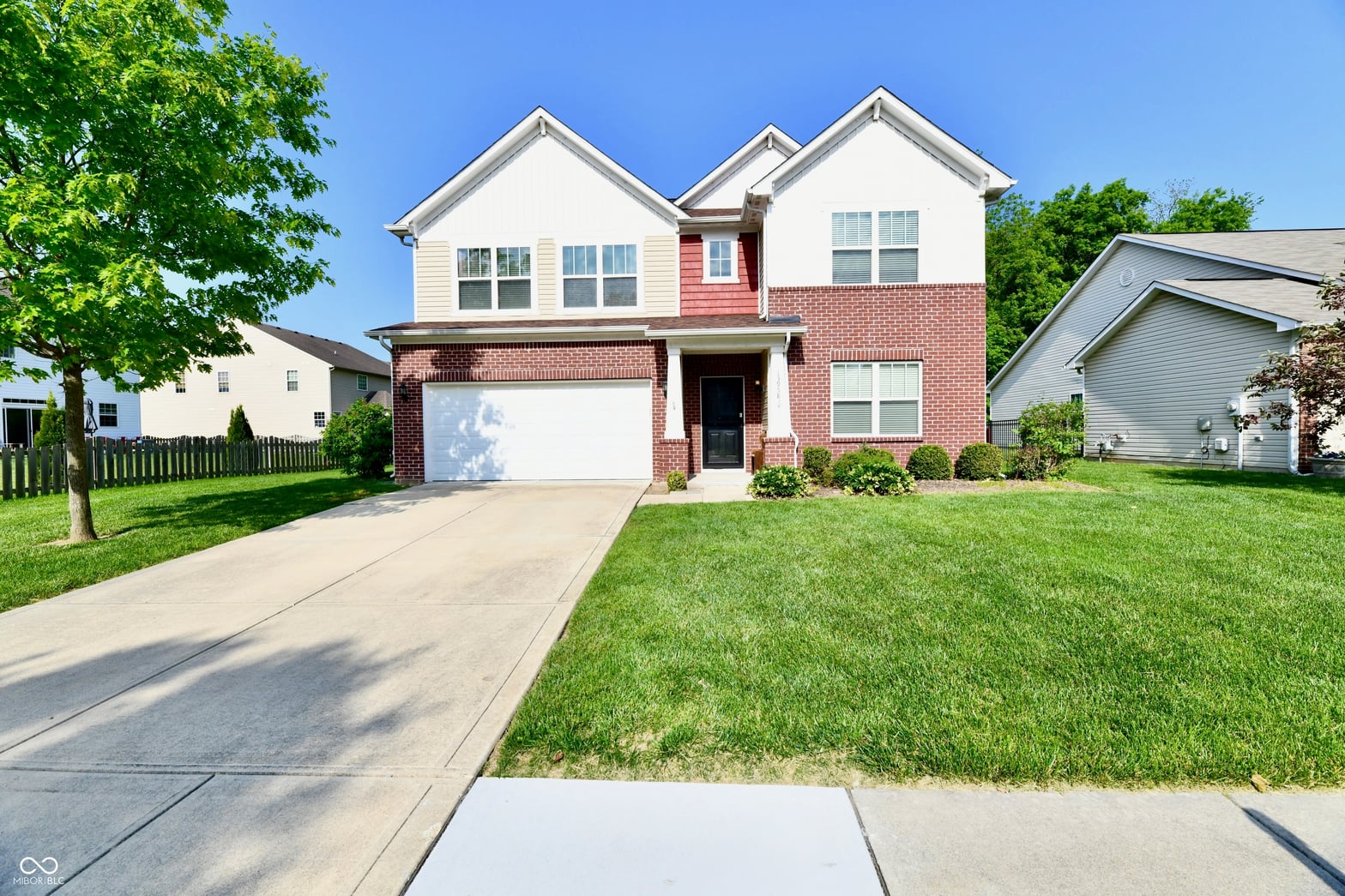 Front exterior at 13958 Catalina Drive, Fishers, IN
