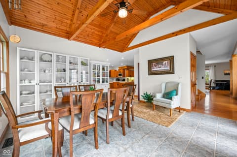 Bonus room at 15411 N State Road 9, Hope, IN