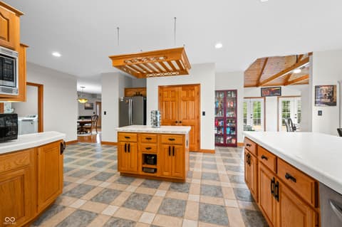 Kitchen at 15411 N State Road 9, Hope, IN