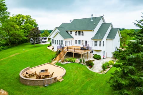 Photo of 15411 N State Road 9, Hope, IN