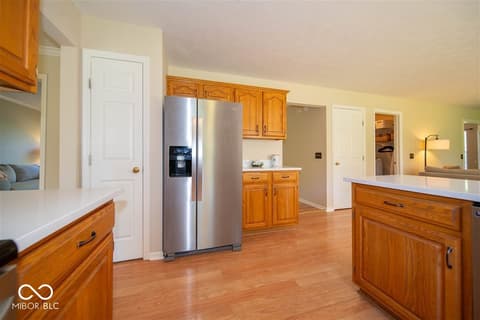 Photo of 8395 Glen Highlands Drive, Indianapolis, IN