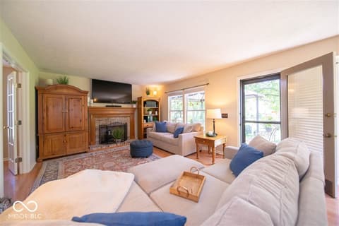 Photo of 8395 Glen Highlands Drive, Indianapolis, IN