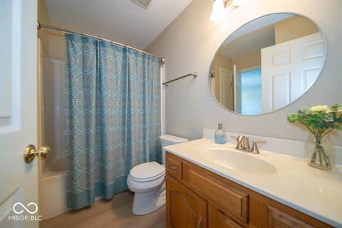 Photo of 8395 Glen Highlands Drive, Indianapolis, IN