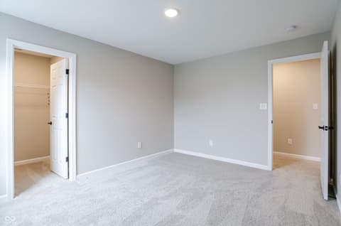 Photo of 2159 Somerset Drive, Franklin, IN
