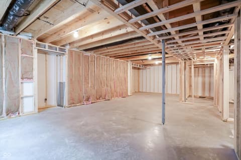 Photo of 2159 Somerset Drive, Franklin, IN