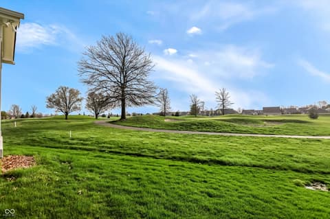 Photo of 2159 Somerset Drive, Franklin, IN