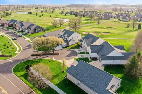 Photo of 2159 Somerset Drive, Franklin, IN
