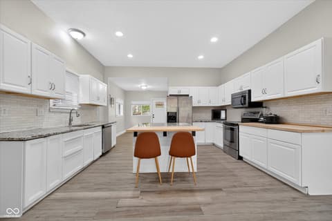 Photo of 444 N Keystone Avenue, Indianapolis, IN
