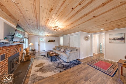 Living room at 8681 S Kinman Drive, Nineveh, IN