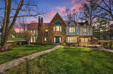 Photo of 995 E Skyline Drive, Brownstown, IN