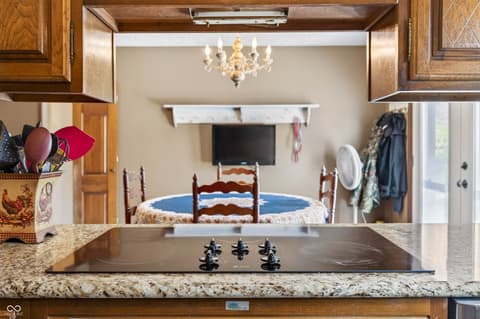 Photo of 995 E Skyline Drive, Brownstown, IN